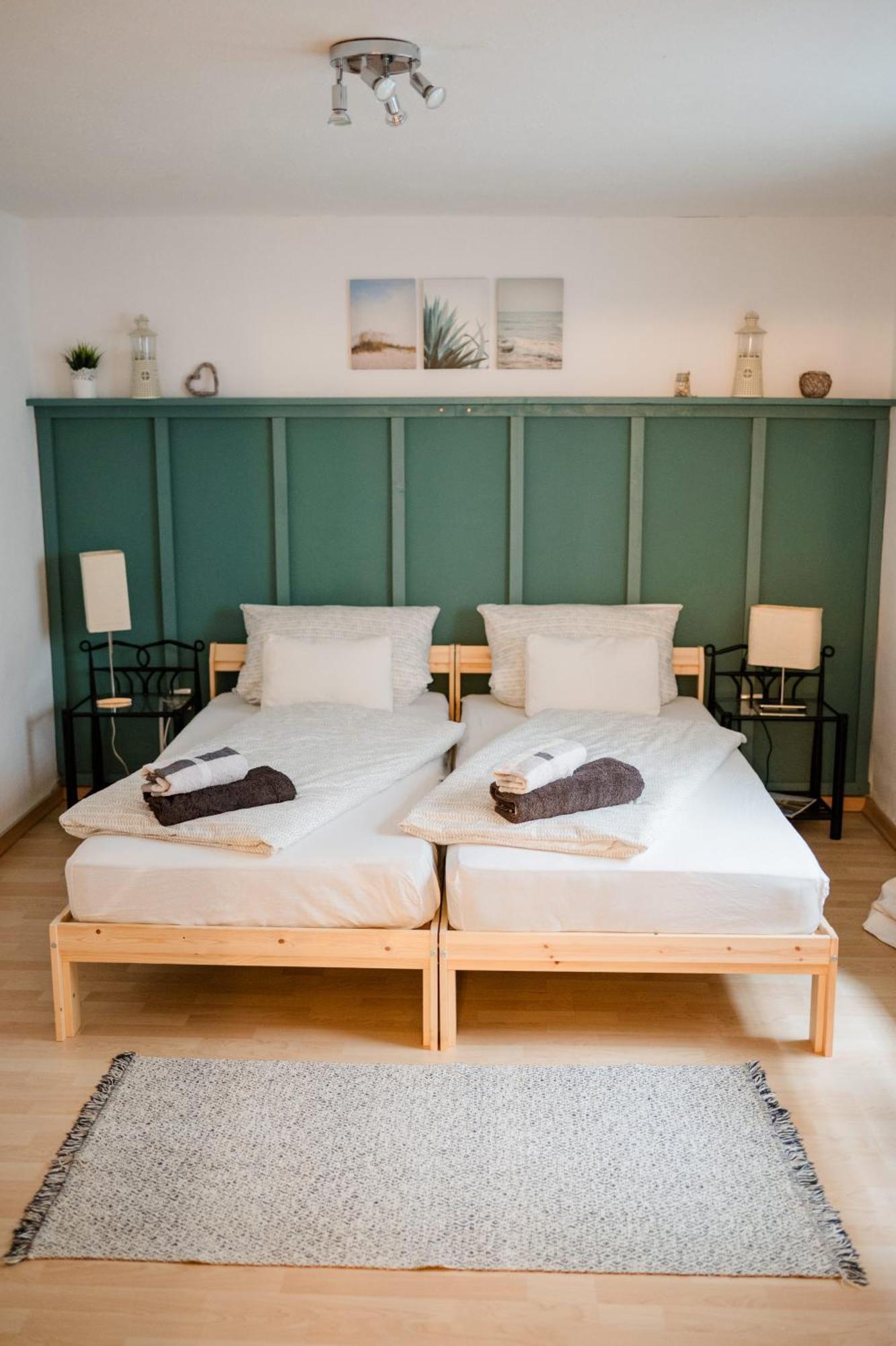 Buchlindenweg - Zimmer & Ferienwohnung Breitscheid  Eksteriør bilde